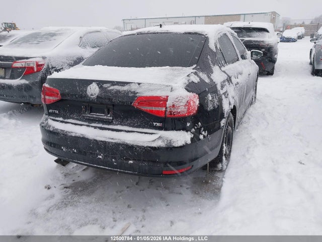 3VWL07AJ5FM214451 Volkswagen Jetta 1.8 Tsi Highline