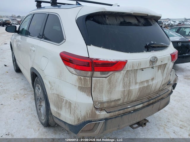 12500812 :رقم المزاد ، 5TDDZRFH0HS439748 vin ، 2017 Toyota Highlander Limited مزاد بيع