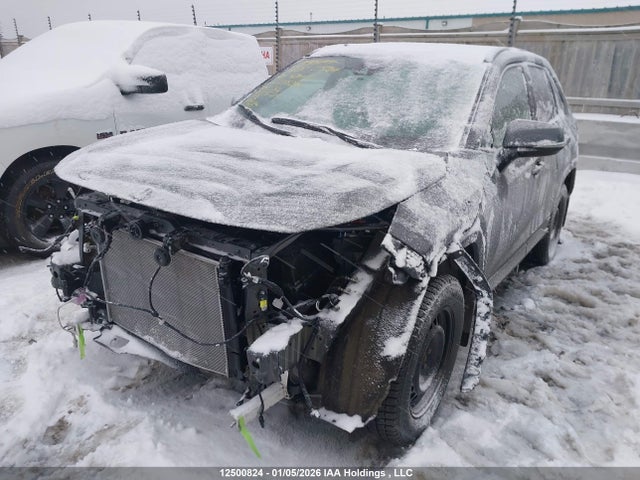 2T3BWRFV0RW188381 Toyota RAV4 LE