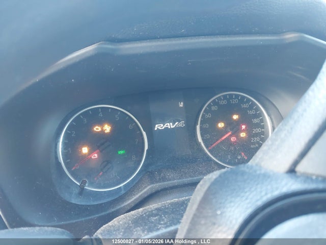 12500827 :رقم المزاد ، 2T3B1RFV4LC114825 vin ، 2020 Toyota Rav4 Le مزاد بيع