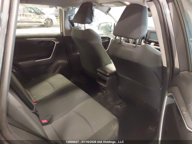 12500827 :رقم المزاد ، 2T3B1RFV4LC114825 vin ، 2020 Toyota Rav4 Le مزاد بيع