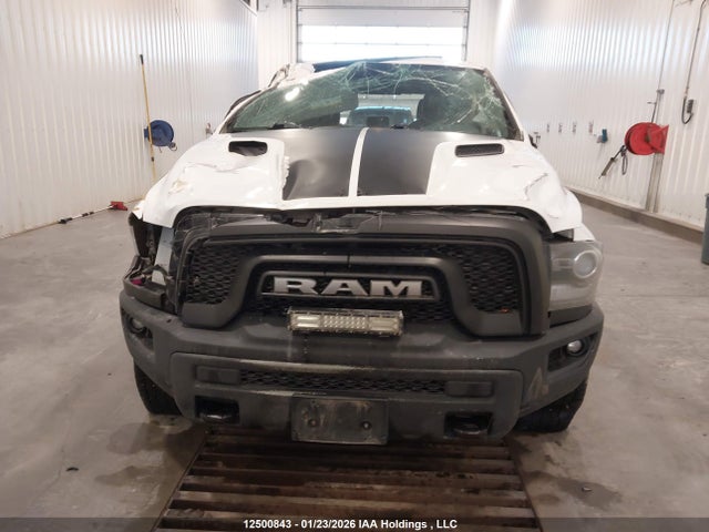 1C6RR7LT4KS655921 RAM 1500 Classic Slt