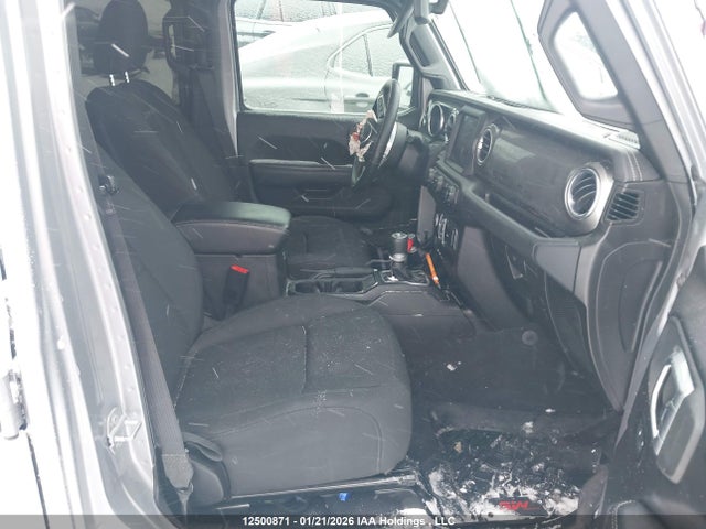 1C4HJXEN2LW103869 Jeep TJ