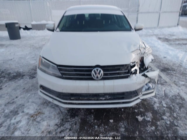 3VWB07AJ6FM427176 Volkswagen Jetta 1.8 Tsi Comfortline/1.8 Tsi Trendline+