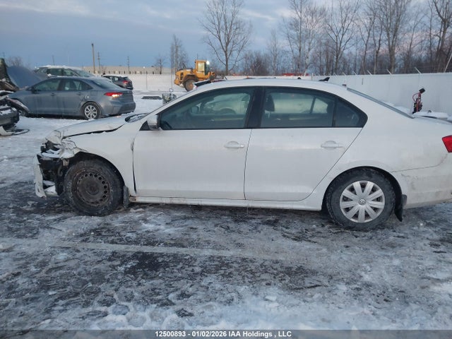 3VWB07AJ6FM427176 Volkswagen Jetta 1.8 Tsi Comfortline/1.8 Tsi Trendline+
