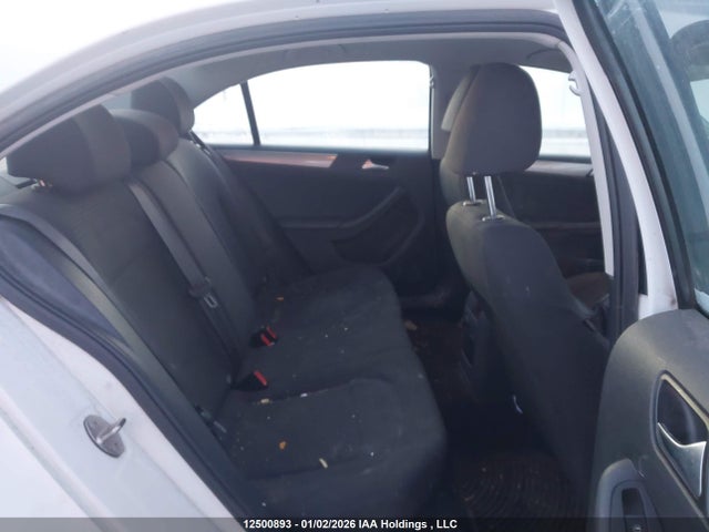 3VWB07AJ6FM427176 Volkswagen Jetta 1.8 Tsi Comfortline/1.8 Tsi Trendline+