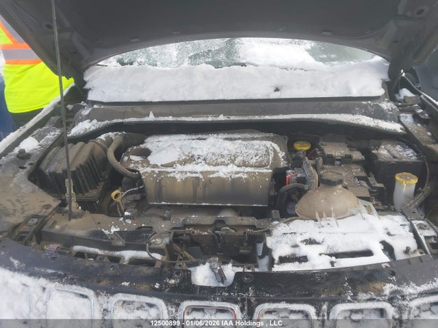 3C4NJCBBXJT442663 Jeep Compass Latitude