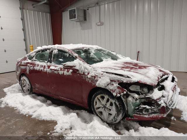 12500921 :رقم المزاد ، 3FA6P0HRXDR300861 vin ، 2013 Ford Fusion Se مزاد بيع