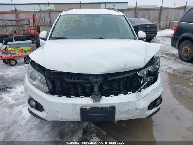WVGHV7AX7FW517659 Volkswagen Tiguan S/se/sel/r-line