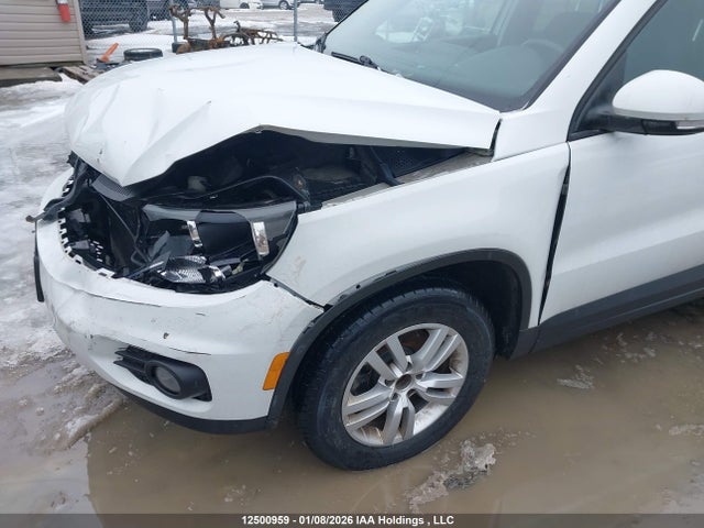 WVGHV7AX7FW517659 Volkswagen Tiguan S/se/sel/r-line