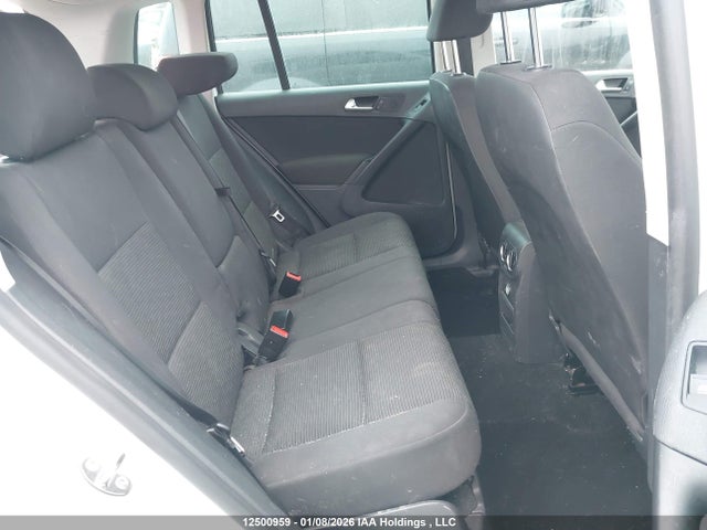 WVGHV7AX7FW517659 Volkswagen Tiguan S/se/sel/r-line