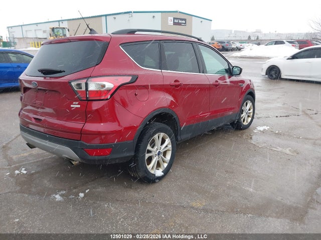 1FMCU0GD7JUD32601 Ford ESCAPE SE