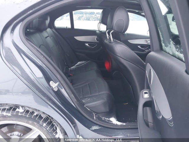 55SWF4KB2FU057694 Mercedes-Benz C 300 4matic