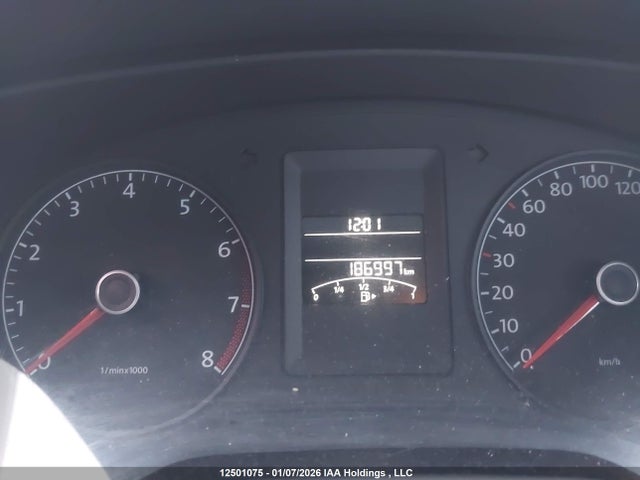 12501075 :رقم المزاد ، 3VW2K7AJXDM261283 vin ، 2013 Volkswagen Jetta 2.0l Trendline/2.0l Trendline+ مزاد بيع