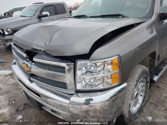 Продаж на аукціоні авто 2013 Chevrolet Silverado 1500 Lt, vin: 3GCPCSE01DG330659, номер лоту: 12501076