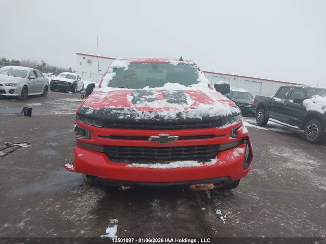 1GCUYEEDXMZ375060 Chevrolet Silverado 1500 Rst