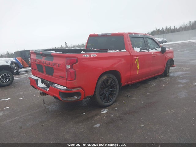 1GCUYEEDXMZ375060 Chevrolet Silverado 1500 Rst