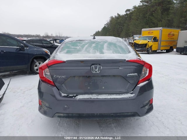 2HGFC1F95JH108075 Honda Civic Touring