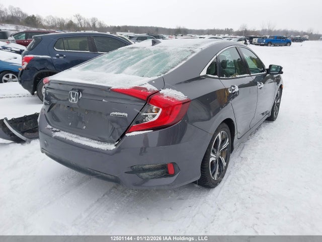 2HGFC1F95JH108075 Honda Civic Touring
