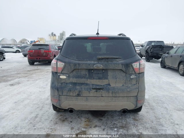 1FMCU9GDXJUB89485 Ford ESCAPE SE