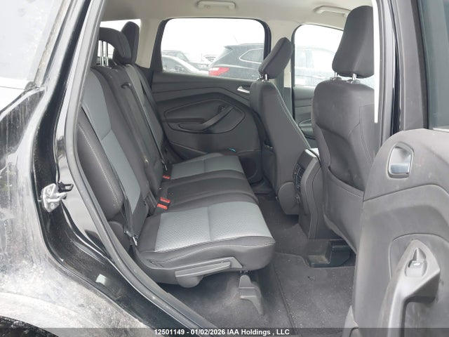 1FMCU9GDXJUB89485 Ford ESCAPE SE