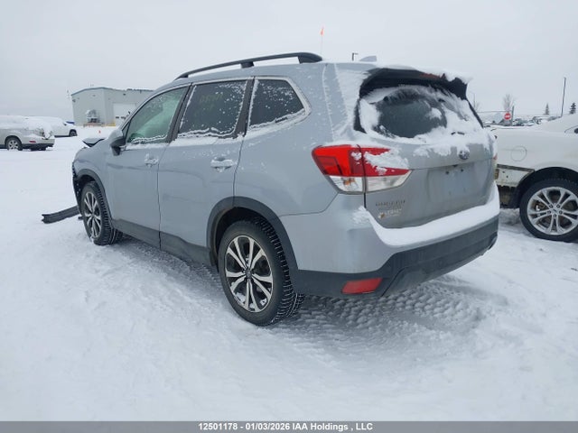 Subaru Forester Limited 2020 JF2SKEUC3LH488002 Image 3