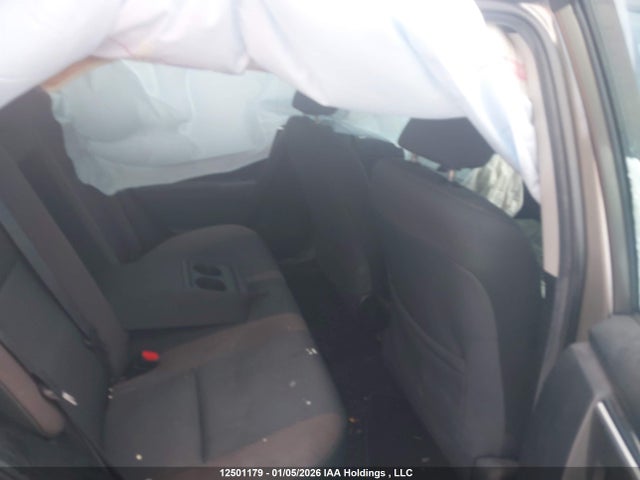 2T1BURHE1JC019052 Toyota Corolla