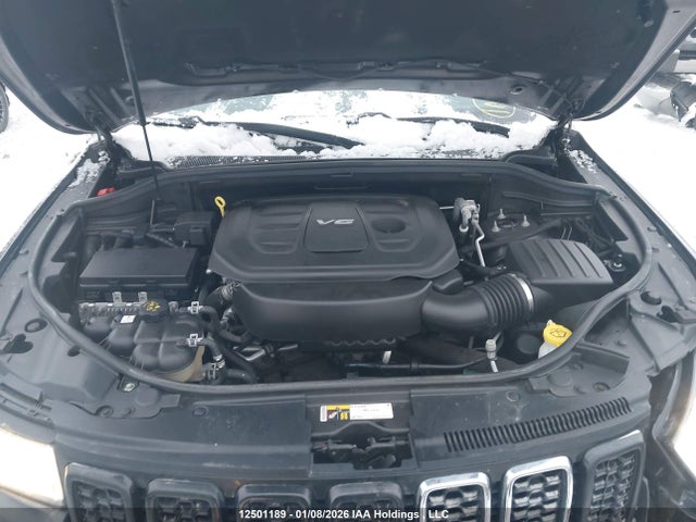 1C4RJFAGXJC367653 Jeep Grand Cherokee Laredo