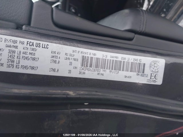1C4RJFAGXJC367653 Jeep Grand Cherokee Laredo