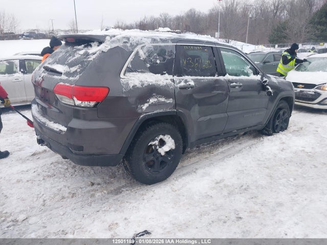 1C4RJFAGXJC367653 Jeep Grand Cherokee Laredo