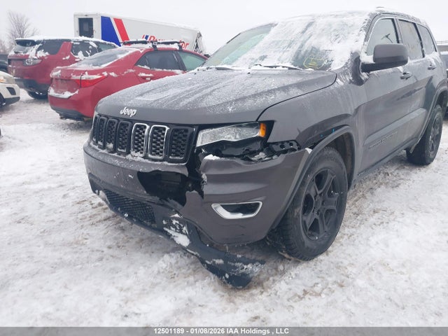 1C4RJFAGXJC367653 Jeep Grand Cherokee Laredo