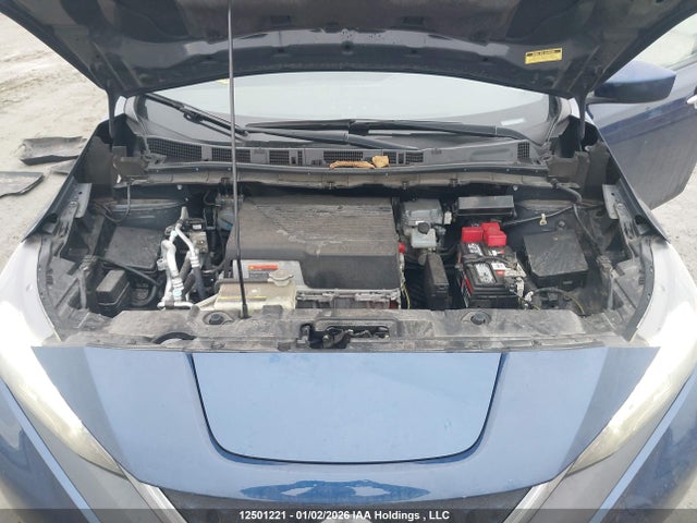 1N4AZ1CP5JC302270 Nissan Leaf S/sv/sl