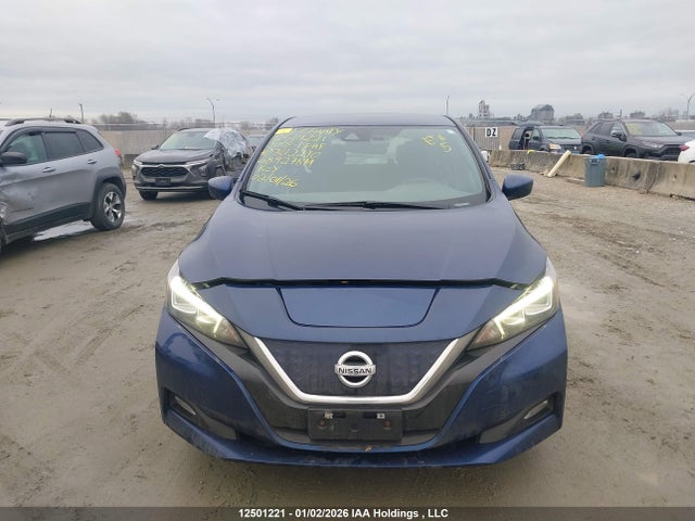 1N4AZ1CP5JC302270 Nissan Leaf S/sv/sl