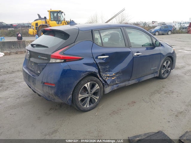 1N4AZ1CP5JC302270 Nissan Leaf S/sv/sl