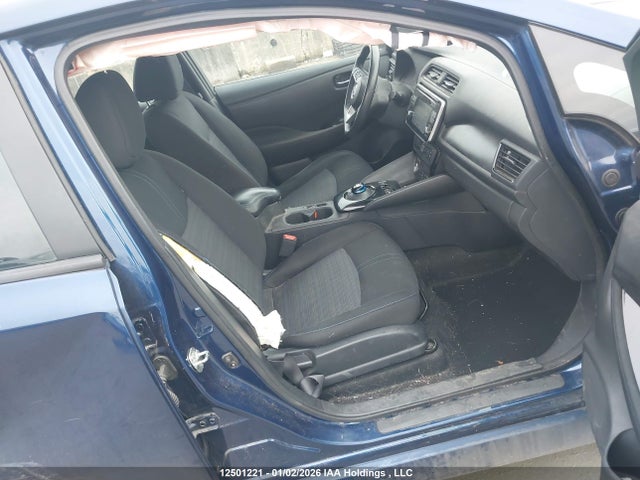 1N4AZ1CP5JC302270 Nissan Leaf S/sv/sl