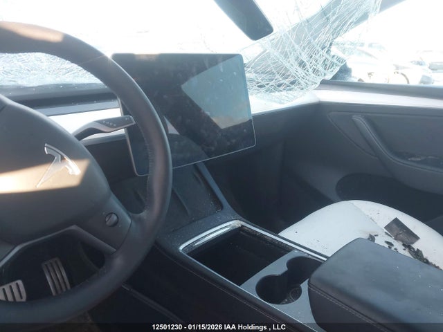 7SAYGDEF8NF530148 Tesla Model Y Performance