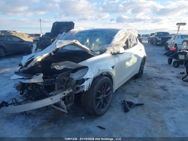 7SAYGDEF8NF530148 Tesla Model Y Performance
