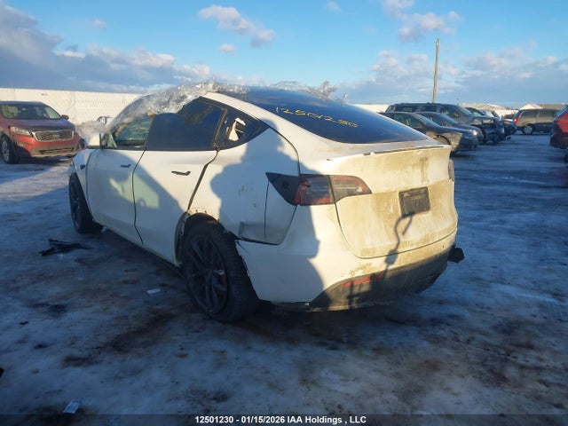 7SAYGDEF8NF530148 Tesla Model Y Performance