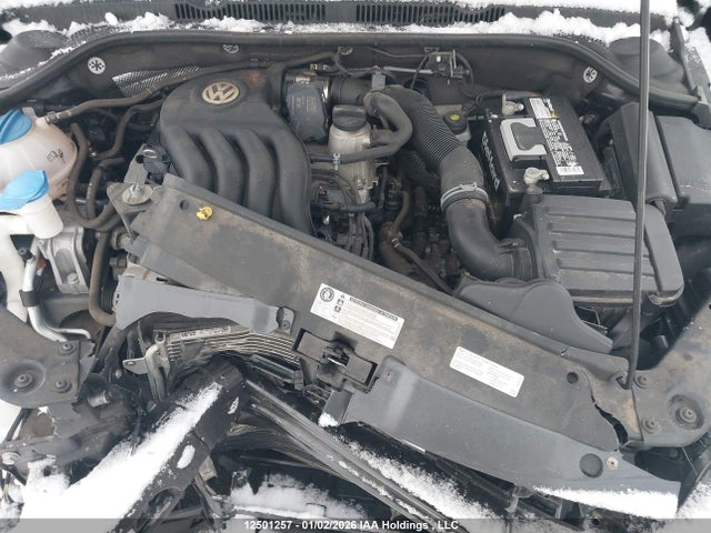 3VW2K7AJ8FM223277 Volkswagen JETTA S
