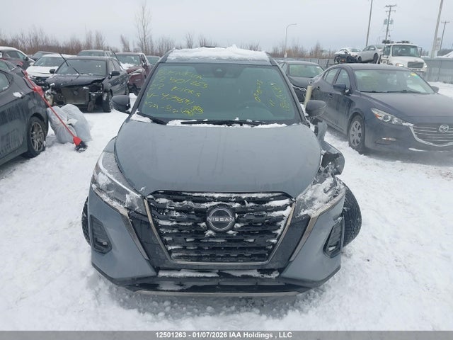 3N1CP5DV3NL473691 Nissan KICKS SR
