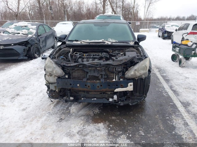 JM1BM1V70E1166805 Mazda 3 TOURING