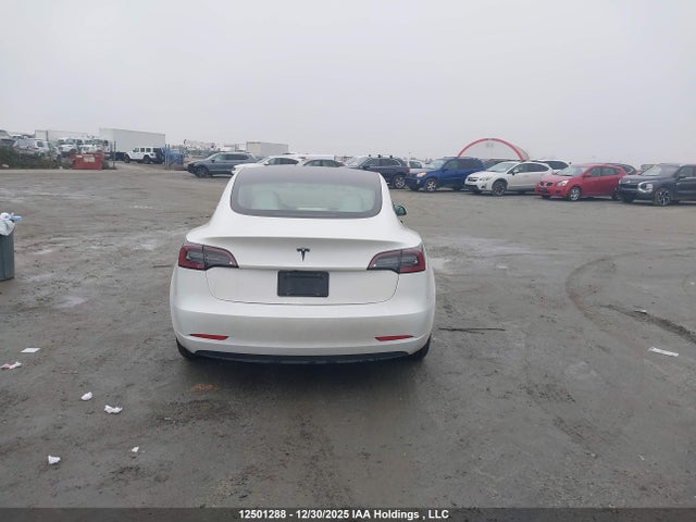 Tesla MODEL 3 2023 5YJ3E1EAXPF558682 Image 15