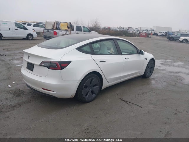 Tesla MODEL 3 2023 5YJ3E1EAXPF558682 Image 4