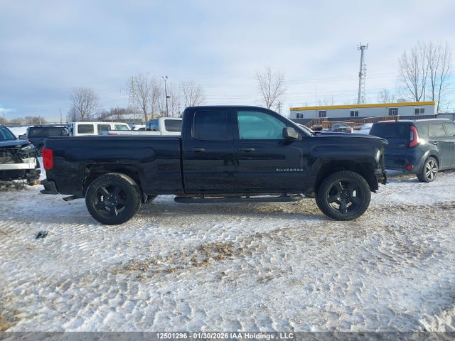 1GCVKPEC0HZ119038 Chevrolet Silverado K1500 Custom