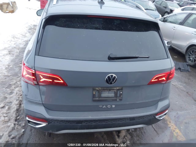 Volkswagen TAOS SE 2024 3VVEX7B29RM041795 Image 15