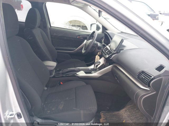 JA4ATUAA8SZ611431 Mitsubishi Eclipse Cross Es