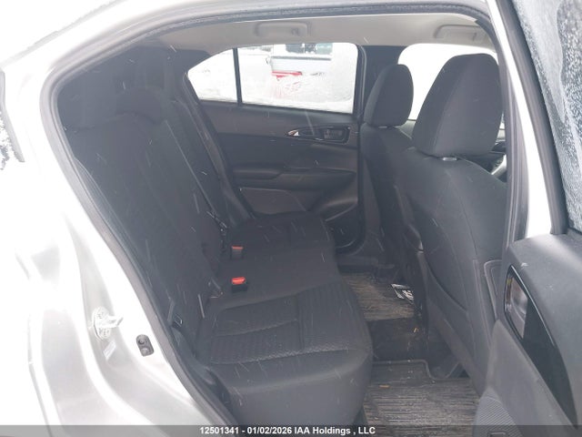 JA4ATUAA8SZ611431 Mitsubishi Eclipse Cross Es