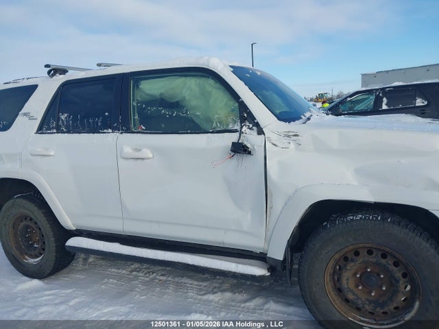 JTERU5JR5N6038992 Toyota 4runner