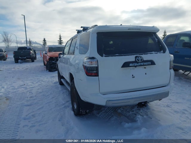 JTERU5JR5N6038992 Toyota 4runner