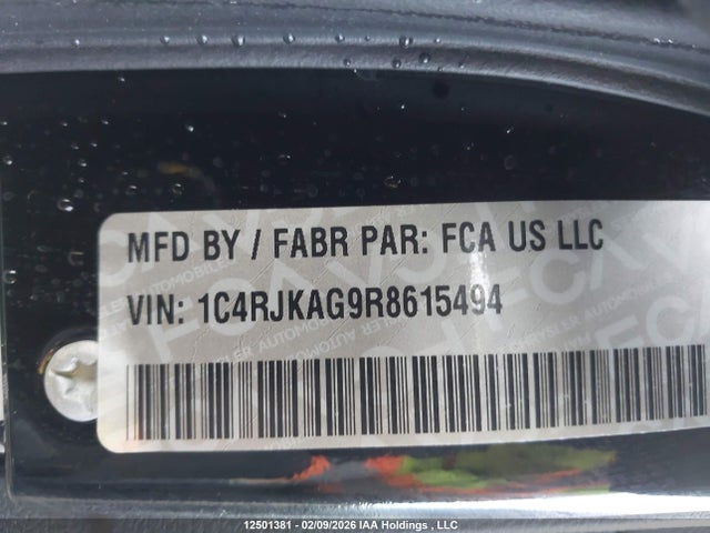 1C4RJKAG9R8615494 Jeep Grand Cherokee L Laredo